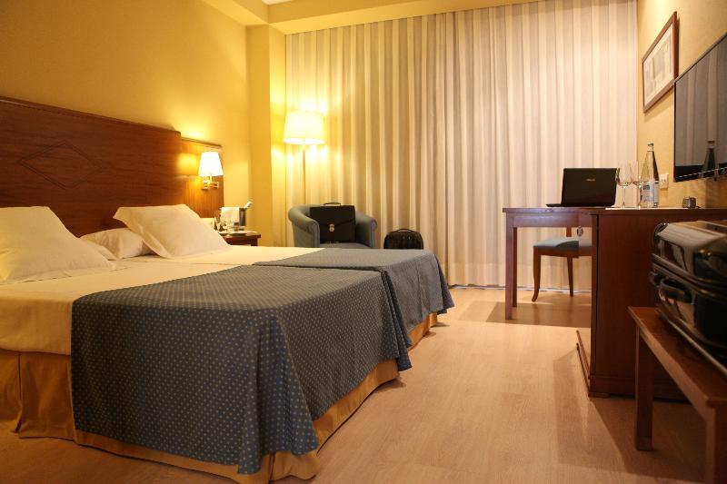 Aparthotel Albufera 4*