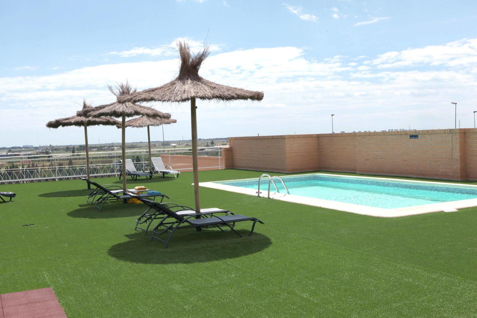 Aparthotel Albufera 4*